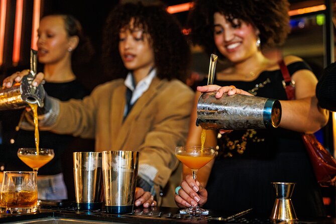 Amsterdam: Bols Cocktail Experience and Cocktail Workshop - Meeting point and what to bring so you don’t slow down