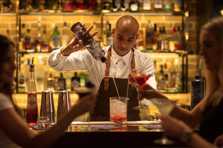 Amsterdam: Bols Cocktail Experience Entry Ticket - How the self-guided audio tour really plays out