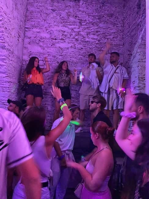 Athens Ultimate Bar Crawl - Key highlights you’ll feel right away