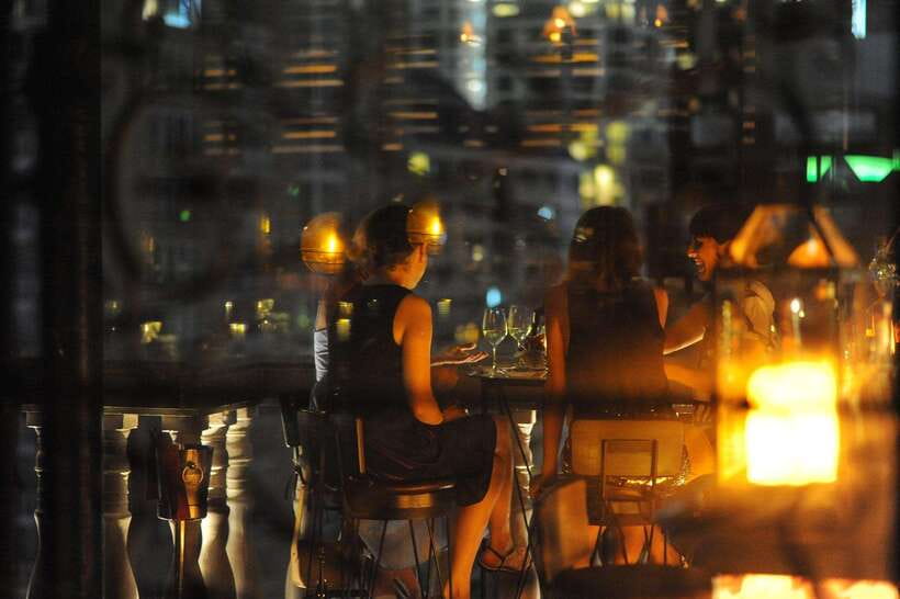 Bangkok: The Speakeasy Rooftop Bar At Hotel Muse - Food and drinks: what’s included in the package
