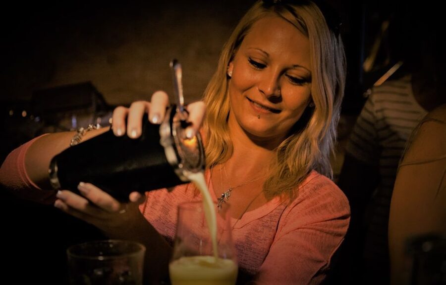 Barcelona: Hen Party Cocktail Class - Barcelona Hen Party Cocktail Class: A 2-Hour Plan That Actually Feels Like a Party