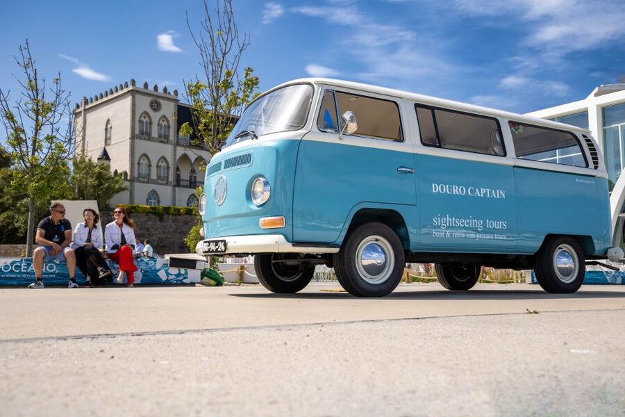 Best views to Porto from Gaia. VW Kombi tour with cocktail - Marina da Afurada and the Douro Cellars: River Views With a Wine-Town Feel