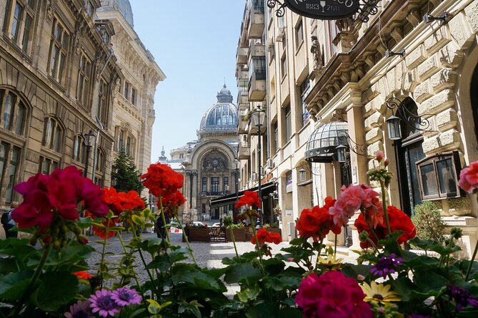 Bucharest VIP Bar Crawl in Lipscani 'Old Town' - Lipscani at Night: Why This Crawl Works So Well