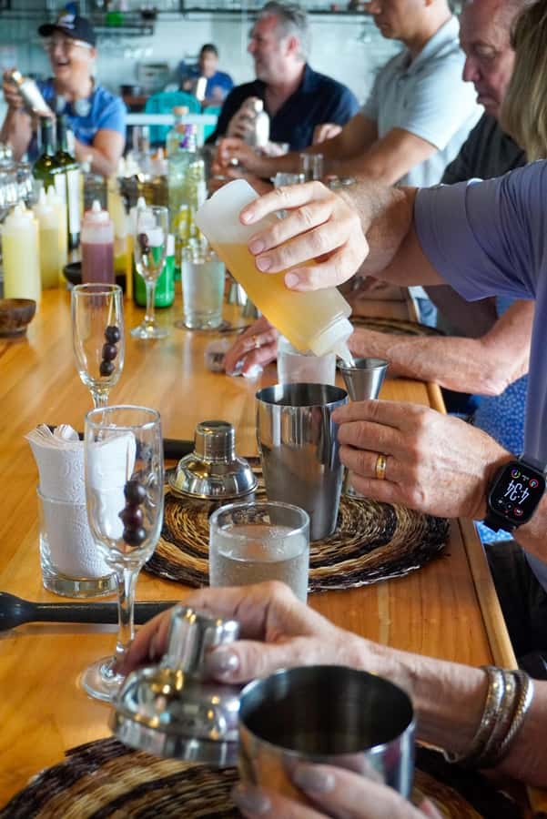 Cartagena: Colombian Cocktail Masterclass - The Mixologist Factor: Interactive Coaching With Adrián’s Style