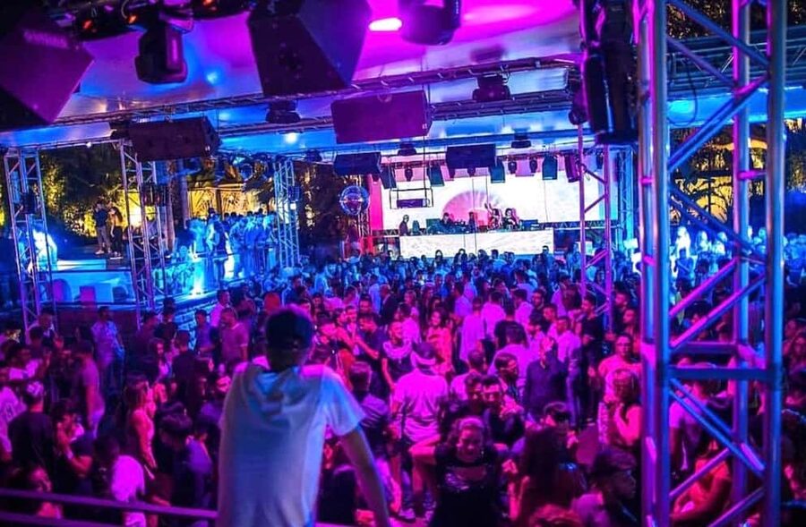 Catania Guided Bar Crawl in the Old Town - Practical tips so you enjoy Catania at night more