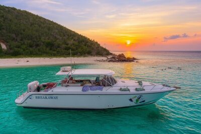 Cocktail Sunset Cruise from Sapphire Beach Resort - Sapphire Beach Marina: the start that sets the tone