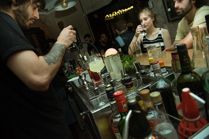 Cocktail tour in Buenos Aires - Timing and What to Watch So the Night Doesn’t Fray