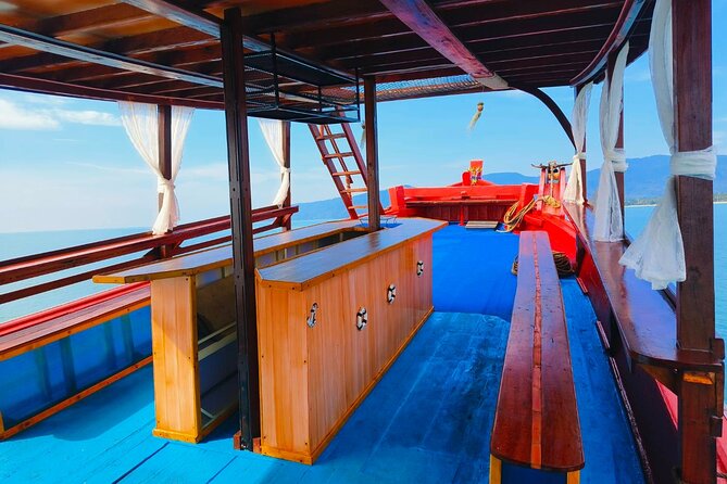 CocoTipAdventures and Snorkel with Meals-BBQs-Cocktail-Sunset - Food, Drinks, and That BBQ-At-Sea Feeling