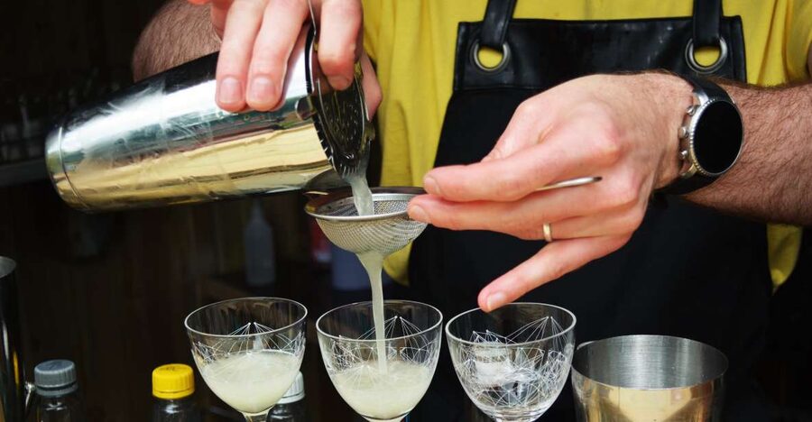 Dublin: Cocktail Masterclass - The 1-hour cocktail masterclass: what you’ll do step by step