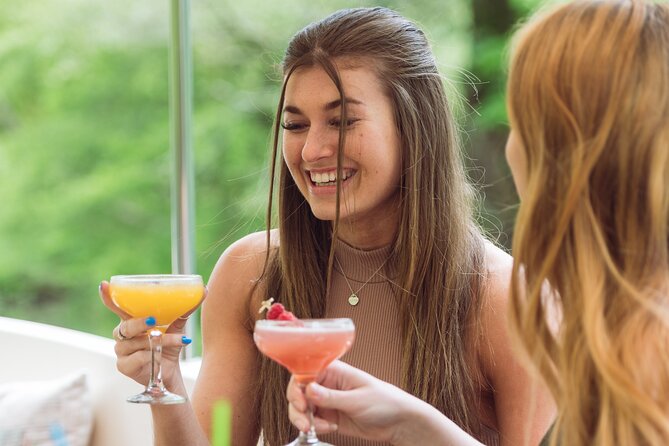 Evening Cocktail Cruise in Oxford - The Included Cocktail (or Soft Drink): How the Drink Fits the Pace