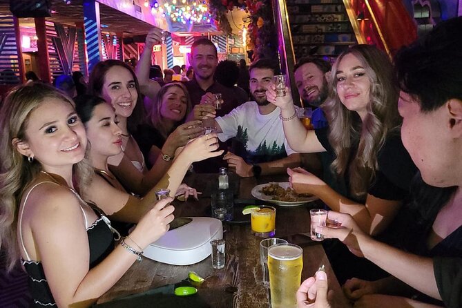 Glitz Glamor and Gangsters Hell's Kitchen Bar Tour NYC - Key highlights I’d plan my night around