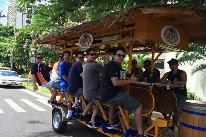 Kaka'ako Bar Tour - Key Highlights That Make This Tour Fun