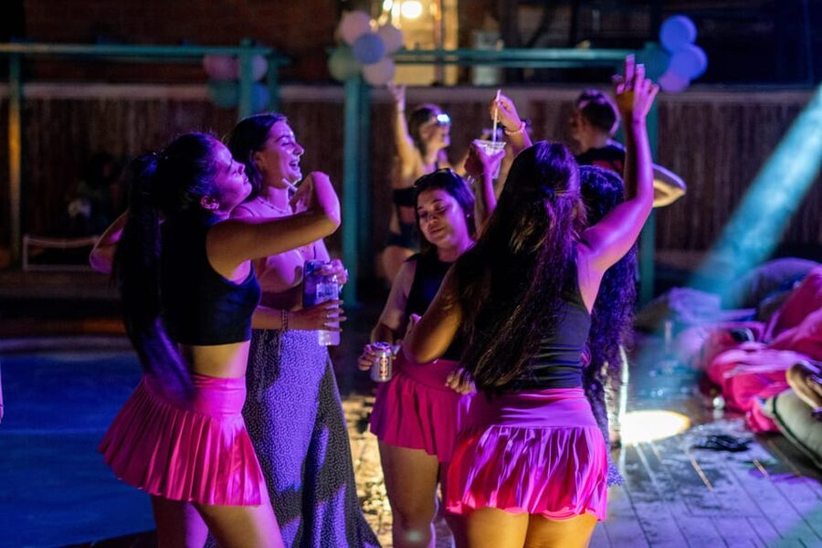 Krabi Pub Crawl - Join Nomads For The Best Night in Ao Nang! - Should you book Nomads’ Krabi Pub Crawl?