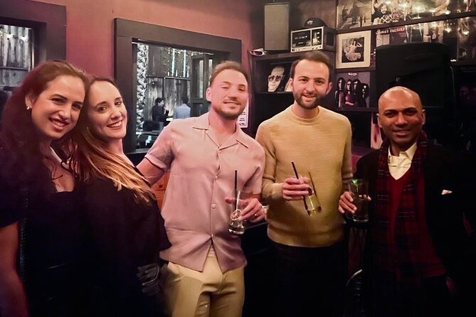 LA Hidden Bars and Speakeasy Experience - Cocktails and the VIP-style advantage you can feel
