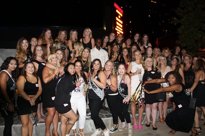 Las Vegas Bar Crawl by Party Bus with Free Drinks - Your last nightclub changes daily: how to plan for it