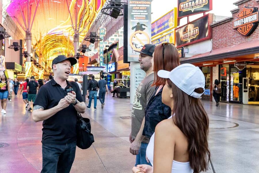 Las Vegas: Fremont Cocktail Crawl & Guided Walking Tour - Key things to know before you go