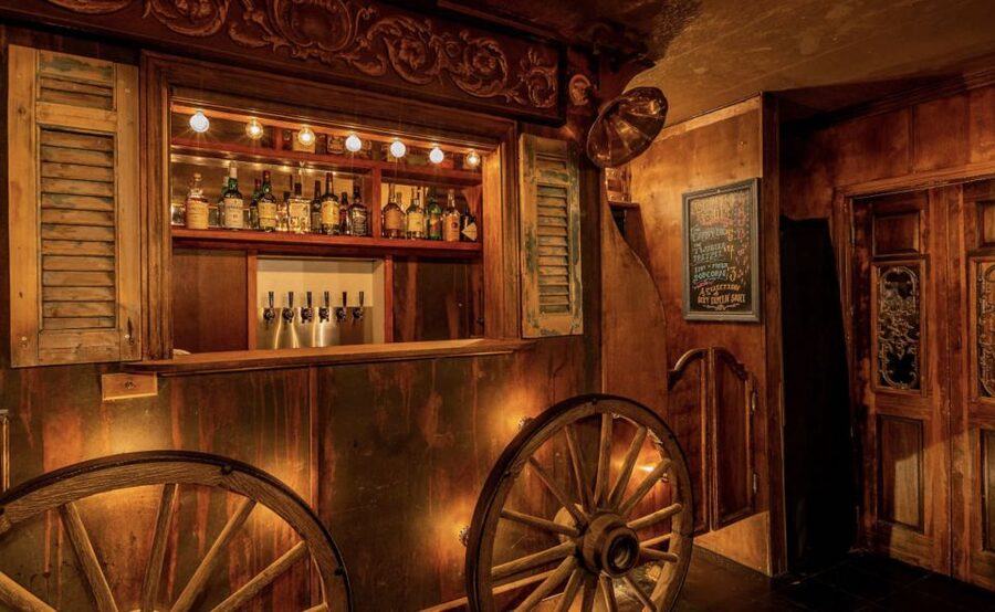 Los Angeles: Speakeasy Bar Hopping Tour with Drink - Stop two: underground cocktail den with circus carnival games and optional tarot