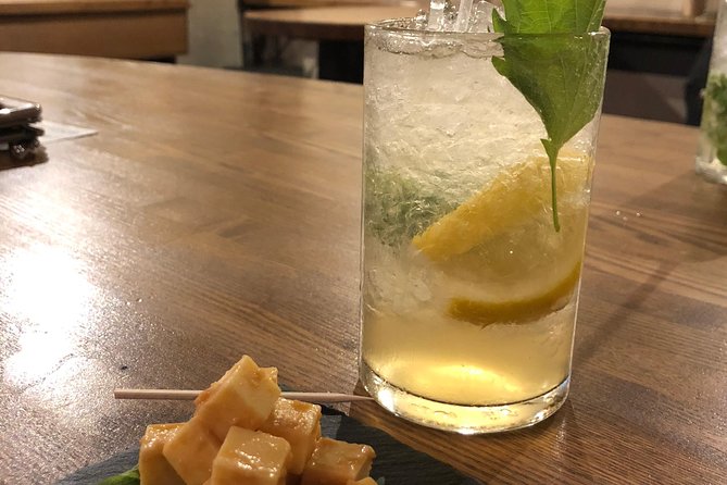 Luxury Tokyo Sake, Cocktail, Whisky and Pairing Tour - Transportation, walking, and how to prepare