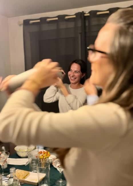 Lyon: Cocktail workshop in your home - A Lyon mixology class that shows up at your door
