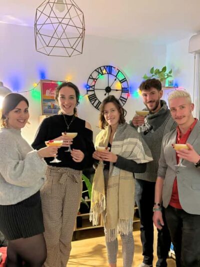 Lyon: Cocktail workshop in your home - Meet Florian: friendly instructor, real bar experience