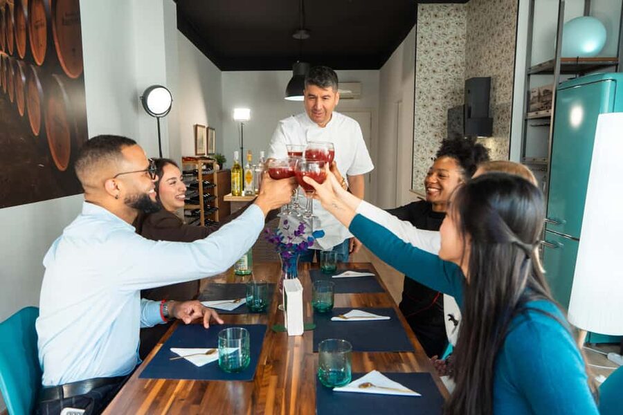 Madrid: Spanish Cocktail Workshop - Sangria, Tinto de Verano & Calimocho - Why this Madrid workshop feels more like a night out