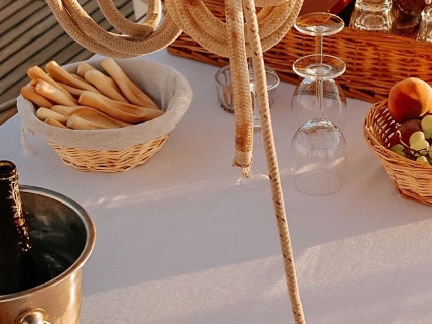 Marseille: Sunset Cruise Cocktail-Dinner in Frioul Islands - FAQ