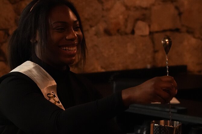Masterclass Cocktail in a Sumptuous Bar in Nice - Who This Cocktail Masterclass in Nice Is Best For