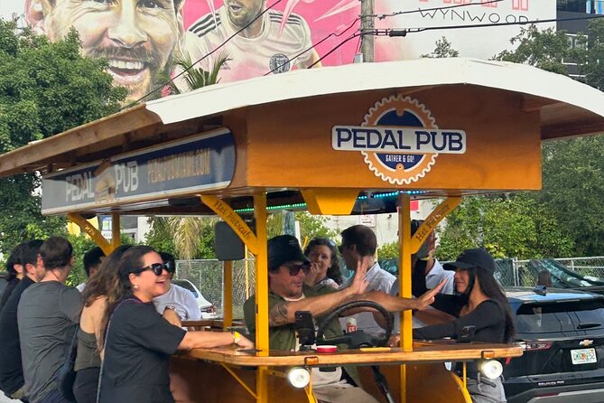 Miami Pedal Pub: Arts District Party Bike Pub Crawl - The mural stops: seeing Wynwood from street level