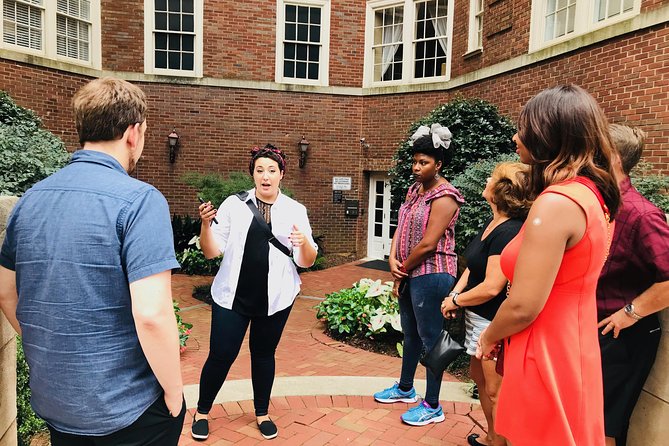 Midtown Atlanta Food & Cocktail Tour - Drinks and hosting style: fun energy, with one thing to watch
