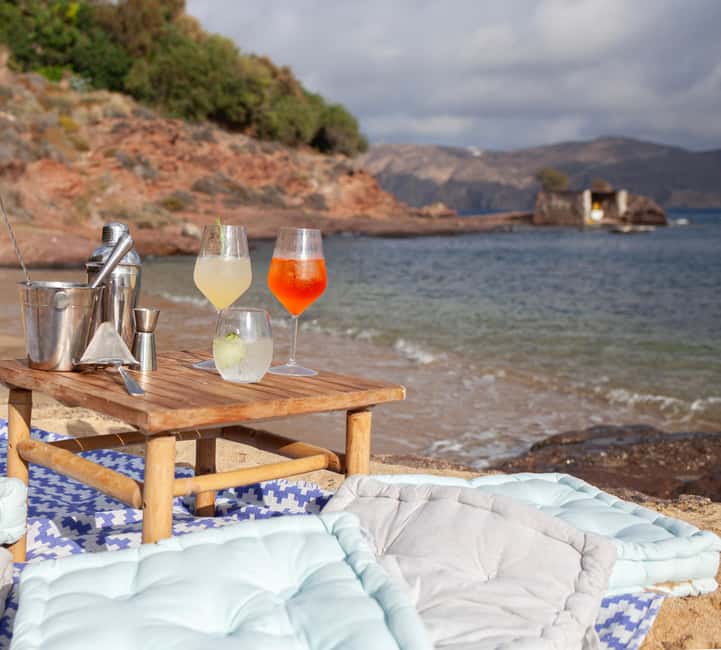 Mykonos: Sunset Cocktail Making Class on a Secluded Beach - Key things I think you’ll care about