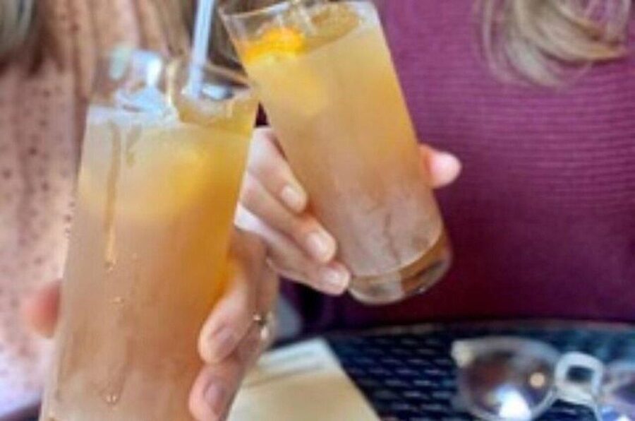 New Orleans: French Quarter Cocktail and Foodie Crawl Tour - Should You Book This French Quarter Cocktail and Foodie Crawl?