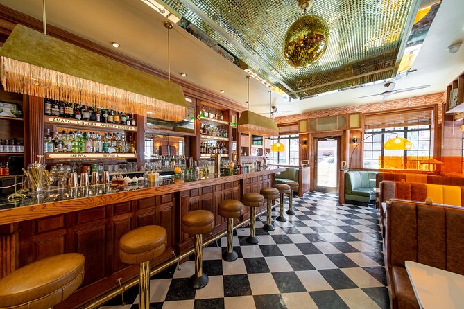 New York Greenwich Village Speakeasy and Ghost Tour (with pizza!) - How the night flows: four speakeasy stops, then spooky walk-bys
