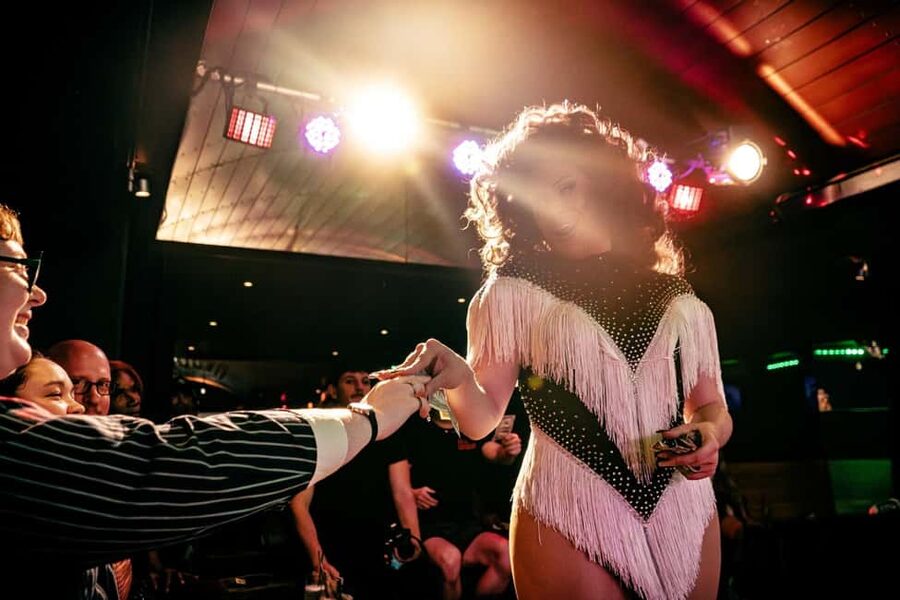 NYC: Drag Highlights - Bar Crawl & Show – Drinks Included! - Should You Book This NYC Drag Bar Crawl and Show?