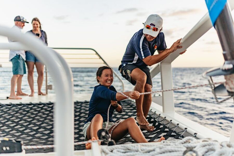 Oahu: Waikiki Sunset Catamaran Cocktail Cruise - Price and value: is $99 for 90 minutes on a catamaran a fair deal?