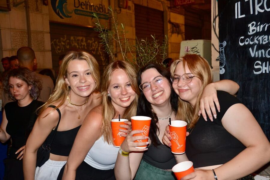 Palermo: Guided Bar Crawl with Shots and Discounts on Drinks - Who this is best for (and when to skip it)