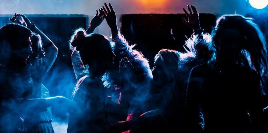 Paris: Guided New Year's Eve Bar Crawl with Drink - First bar at the start: welcome shot, ice-breakers, and 2-for-1 deals