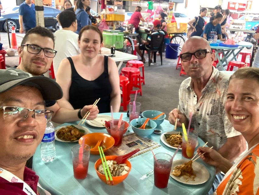 Penang: Georgetown Foodie Walking Tour with a Cocktail - St. George’s Anglican Church to sunset by the Clan Jetties