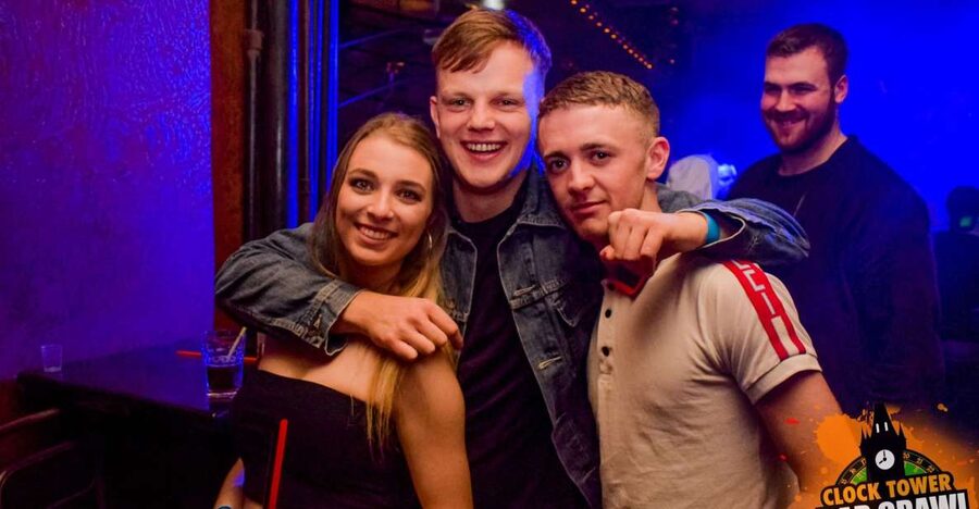 Prague: Clock Tower Bar Crawl with Drinks and Shots - Who This Pub Crawl Is Best For (and Who Should Skip It)