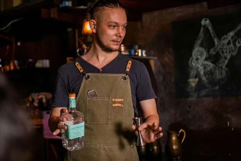 Prague: Cocktail-Making Workshop with Mixologist - Key highlights worth your time