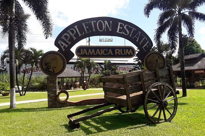 Private Appleton Estate Rum and Pelican Bar Tour from Montego Bay - What’s Included: Tastings, Admission, and Complimentary Beverages