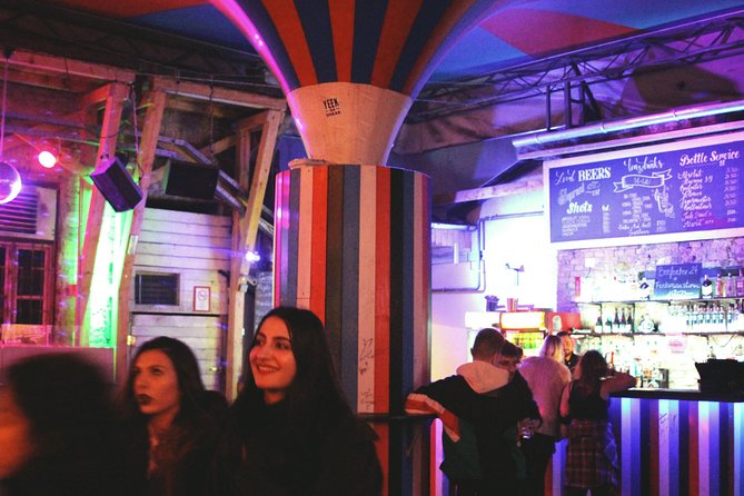 Private Budapest Ruin Bar Tour with Local Drinks & Street Food - Meet the guide: how the best parts depend on who’s leading you
