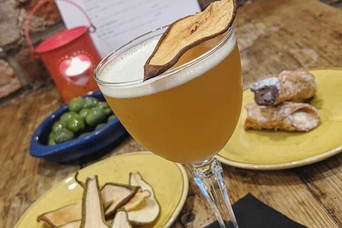 Private Cocktail Making Class in Manchester - Why a private cocktail masterclass feels different in Manchester