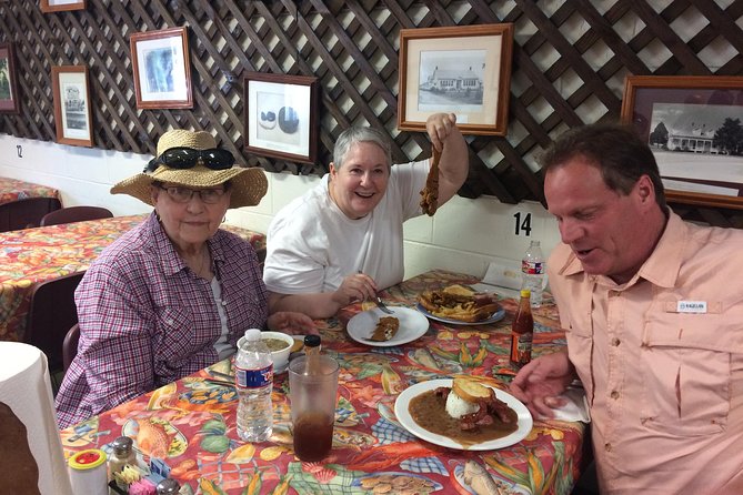 Private New Orleans Culinary, Cocktail and Kitchen Adventure - How the Progressive Tastings Work Across Neighborhood Stops