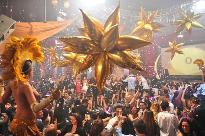 Puerto Vallarta: All you can drink Bar Crawl - The $99 value: VIP entry plus drinks until 2am