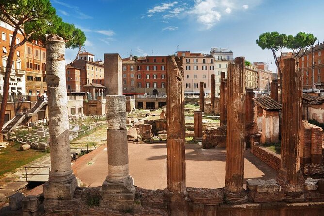 Rome Night Tipsy Tour & Bar Crawl with Forbidden History - Key Things You’ll Notice Right Away