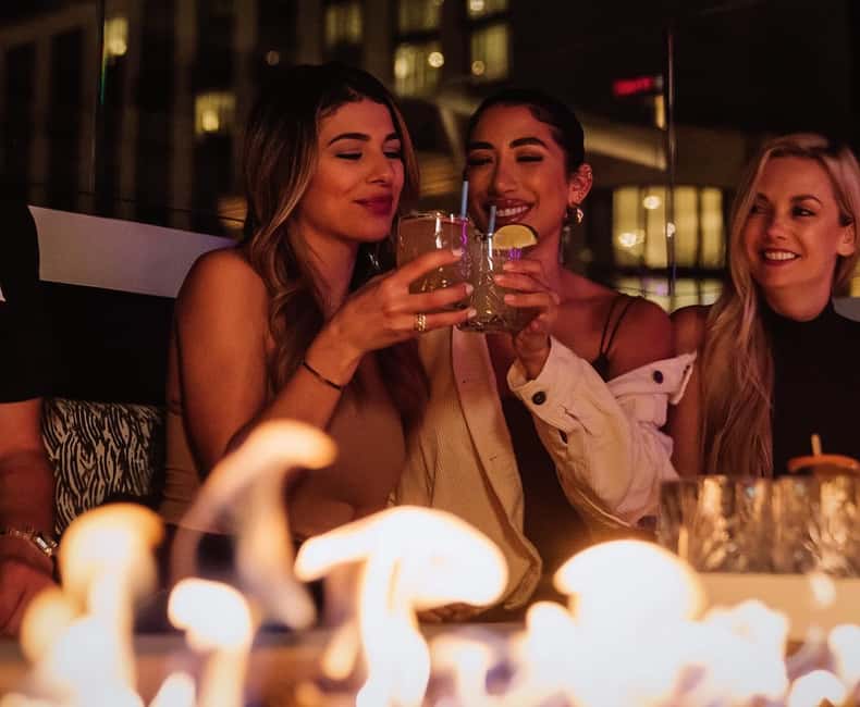 San Diego: Downtown Bar Crawl Party Pass - Price and Value: Is $20 Actually a Deal?