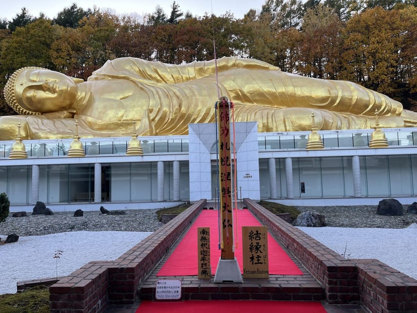 Sapporo: Buddha Hill, TV Tower, and Sake Stand Bar Tour - Butsugan-ji Temple and the 45-Meter Buddha Nirvana Statue