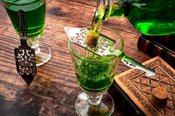 Sip and Saunter: Daytime Cocktail Tour - Practical Tips so You Enjoy Every Stop (Even If You’re Not a Big Drinker)
