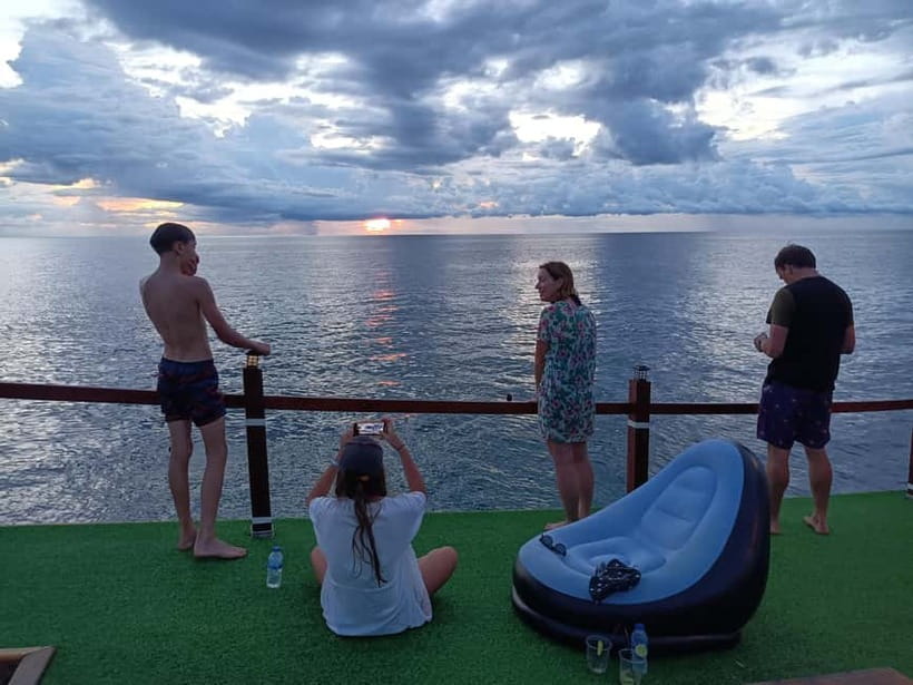Snorkeling Tour with meals and BBQs - Cocktail - Sunset⭐⭐⭐⭐⭐ - BBQ at sunset: the part people remember