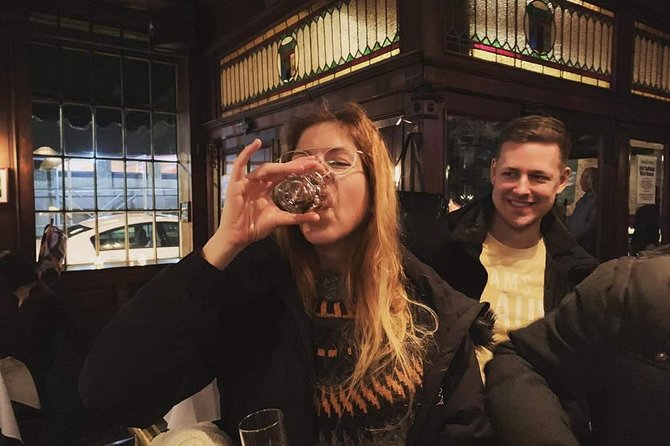 Speakeasy Drinks and Prohibition History Tour NYC - The Small-Group Advantage (Max 18)